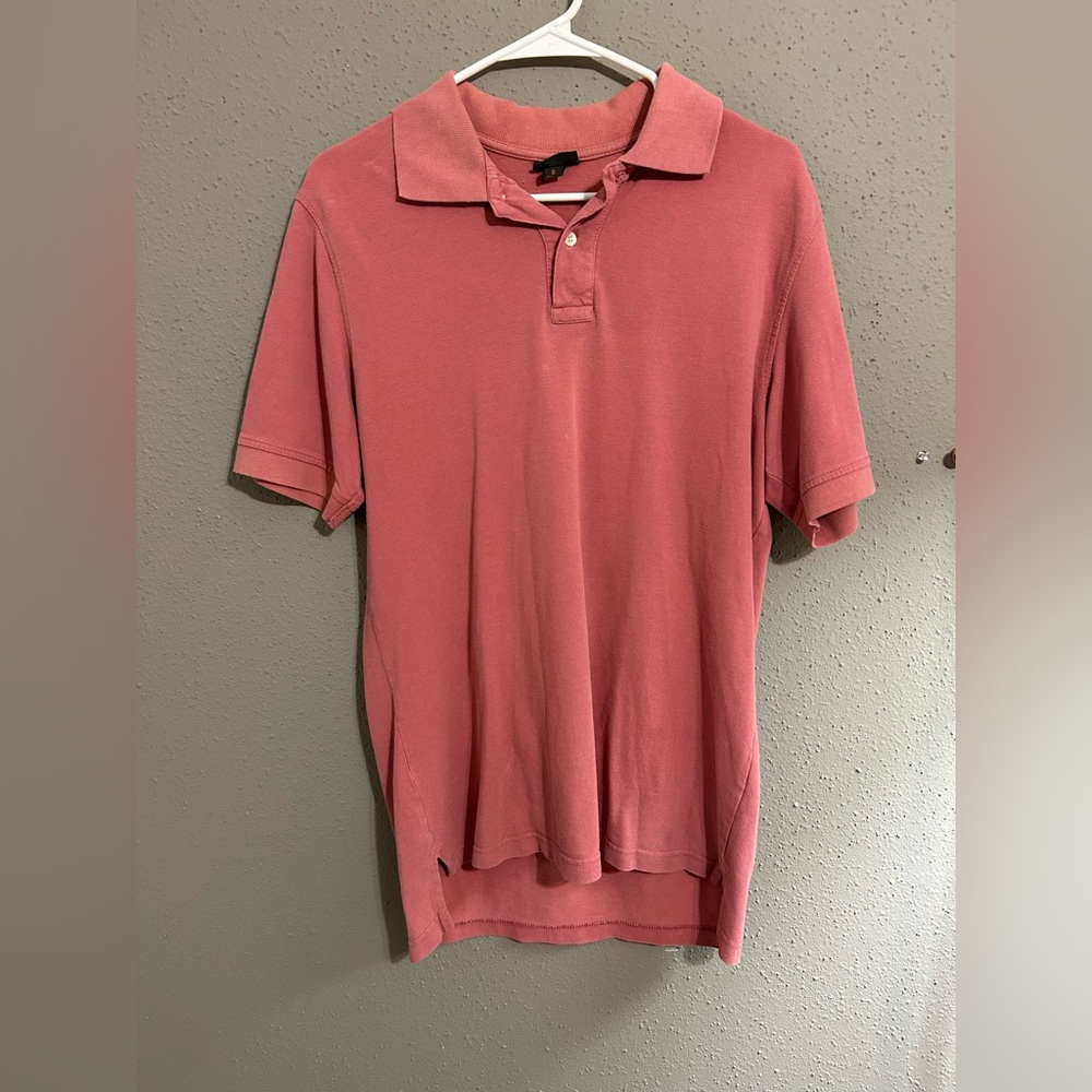 Cherokee Coral Polo Shirt. Mens size Small.